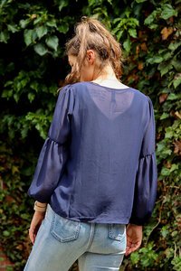 Memo Plain Balloon Sleeve Blouse