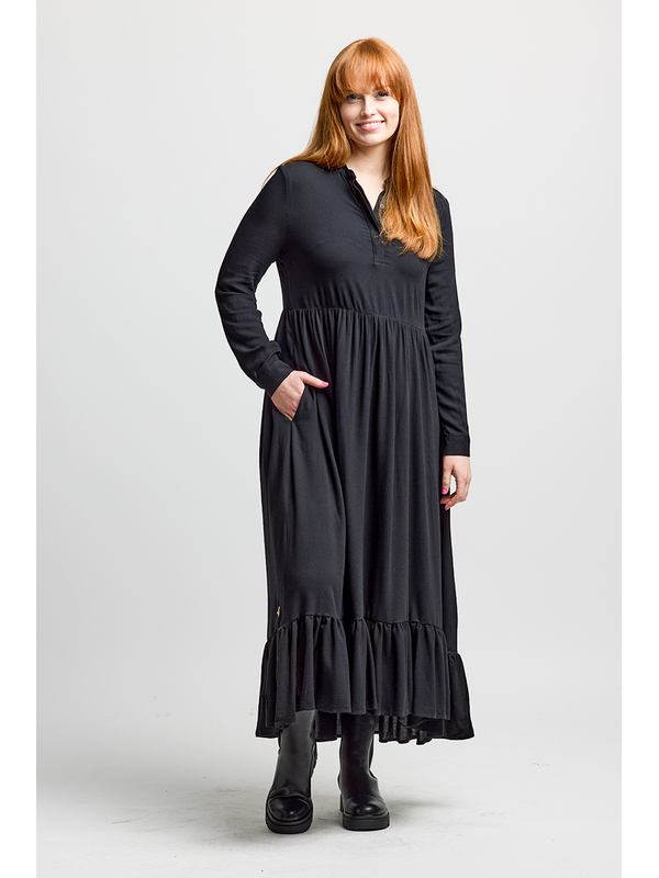 Stella + Gemma Plain Greenwich Dress