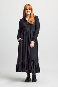 Stella + Gemma Plain Greenwich Dress