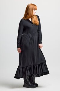 Stella + Gemma Plain Greenwich Dress