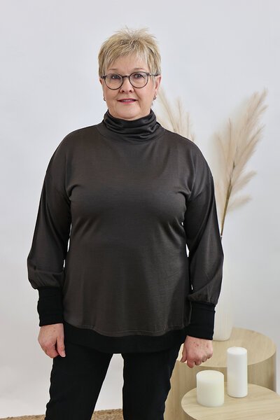 Foil Funnel Neck Jumper-merino-Preen