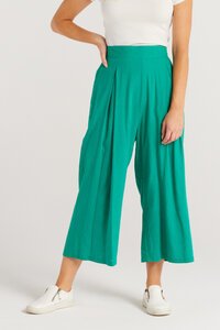 Zafina Elizabeth Pant