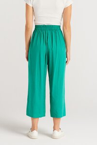 Zafina Elizabeth Pant