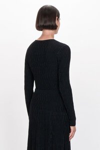 Veronika Maine Wavy Stripe Long Sleeve Knit