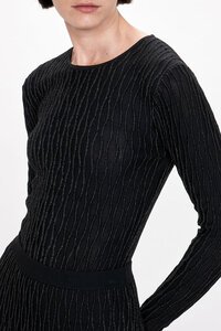 Veronika Maine Wavy Stripe Long Sleeve Knit
