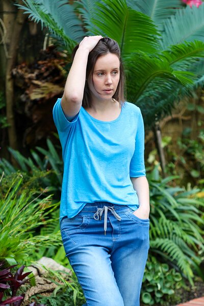 Memo Plain Stitch Detail Top-sale-Preen