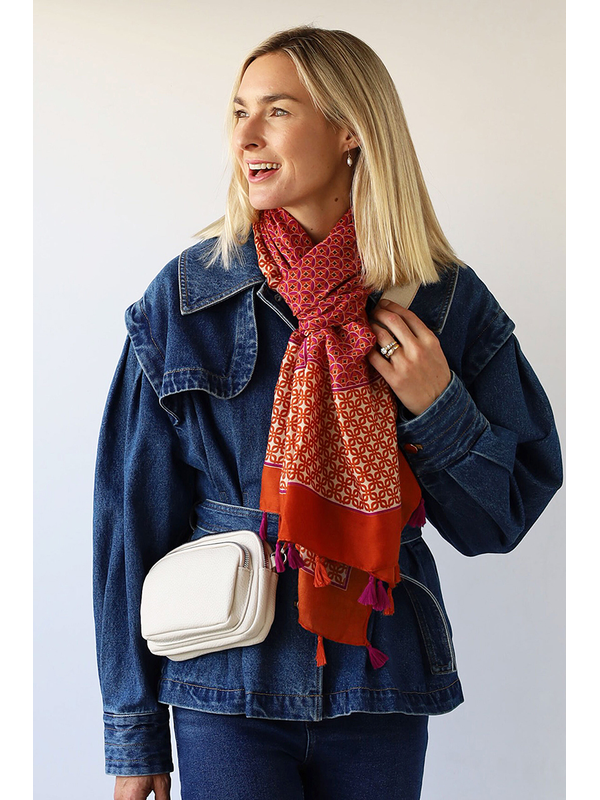 Archer House 3 Zip Pocket Cross Body Bag