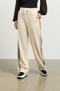 Et Alia Braxton Pant