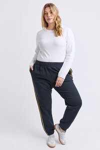 Elm Cue Trackpants