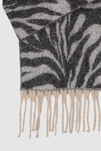 Elm Zuri Scarf