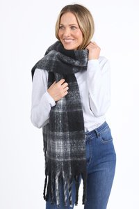 Elm Crest Scarf