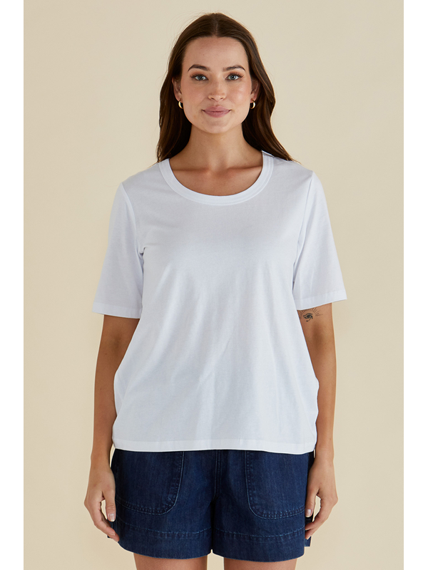 Betty Basics Riley Tee