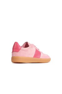 Eos Antigo Sneaker