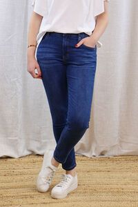 Wakee Whiskering Willow Skinny Jean