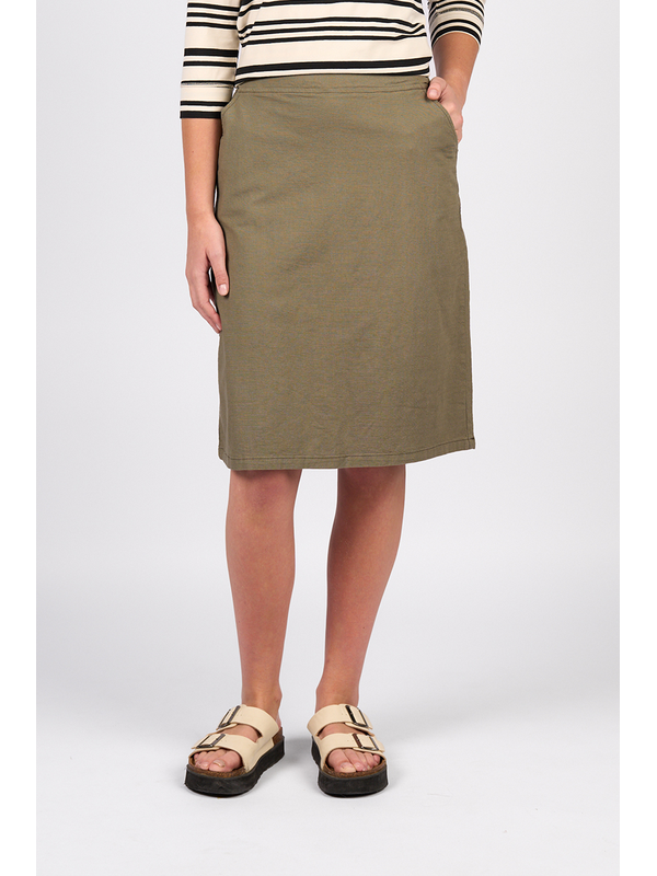 Vassalli Flat Front Pull On Skirt