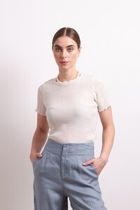 Neris The Crush Top