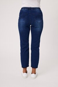 Classified 7-8 Jean With Brooch Detail