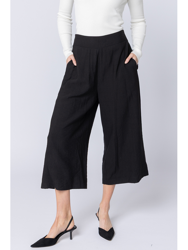 Billie The Label Essential Wide Leg Crop Pants