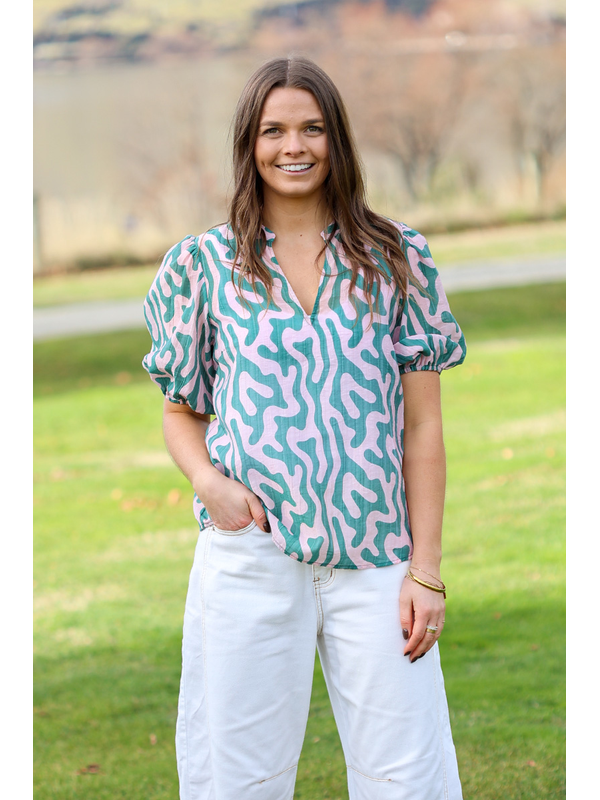 Seeking Lola Swirl Vacation Top