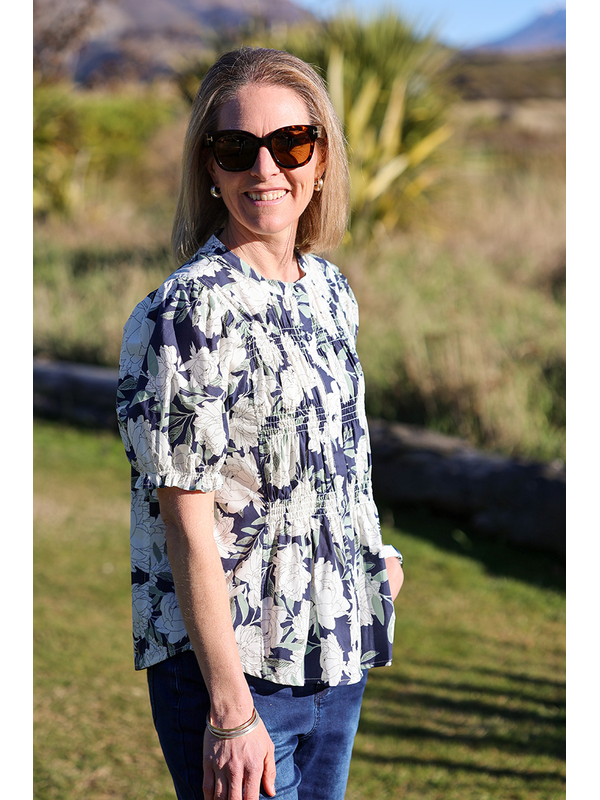 Seeking Lola Bonita Top