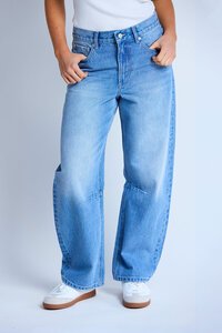 Stella + Gemma Carson Barrel Jean