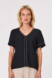 Design Nation Lotus Top