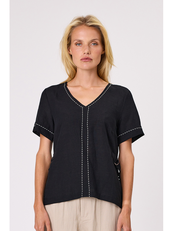 Design Nation Lotus Top