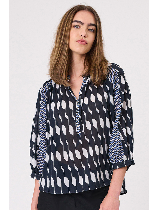 Design Nation Empire Top