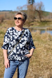 Foil Scoop Hem Top