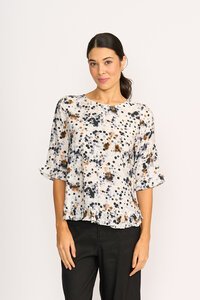 Foil Scoop Hem Top