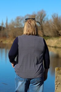 Memo Relaxed Fit Contrast Front Top