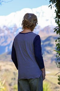Memo Relaxed Fit Contrast Front Top