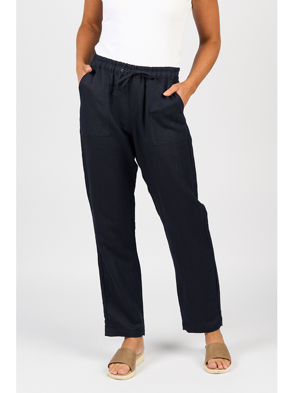 Vassalli Slim Ankle Grazer Elastic Waist Pant