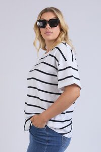 Elm Halli SS Stripe Tee