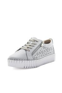 Just Bee Climber Punch Sneaker
