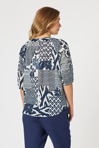 Threadz Calabasas Top