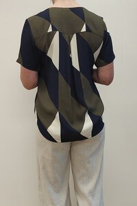 Foil Pleat Back & Contrast Top
