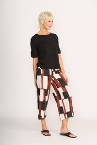 Esplanade Wide Neck Elbow Sleeve Top