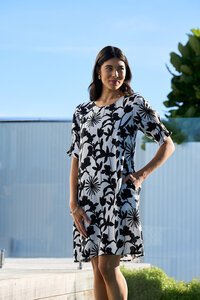 Foil Shirr The Cuff Dress