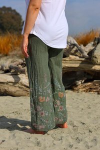 Puro Lino Board Print Floral Pant