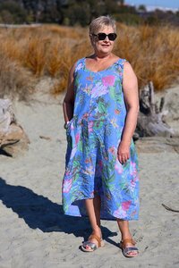 Puro Lino Sleeveless Floral Dress
