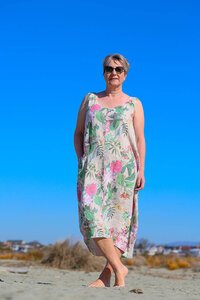 Puro Lino Sleeveless Floral Dress