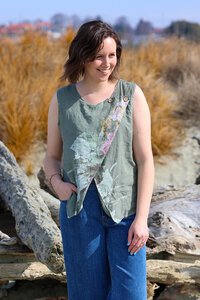 Puro Lino Linen Floral Singlet