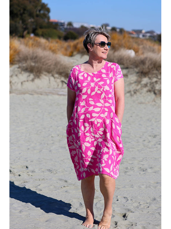 Cali + Co Leaf Print Linen Dress