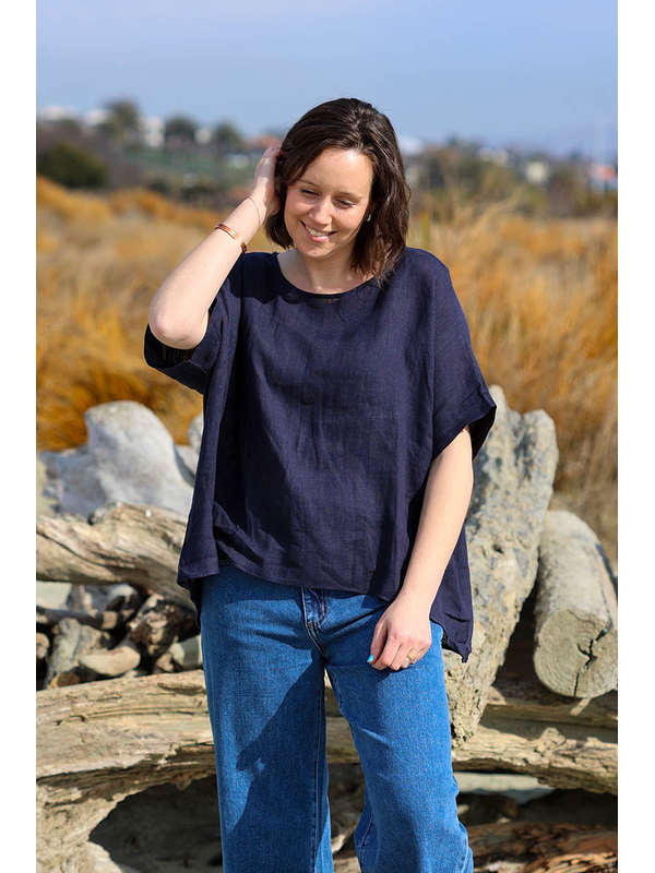 Cali + Co Loose Fit Basic Top