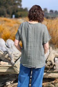 Cali + Co Gathered Linen Top