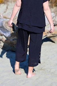 La Mode Side Button 3-4 Pant