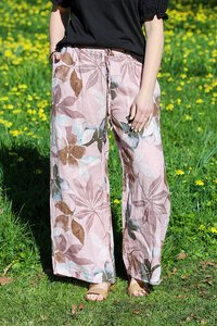 AE Luxe Wide Leg Floral Pant