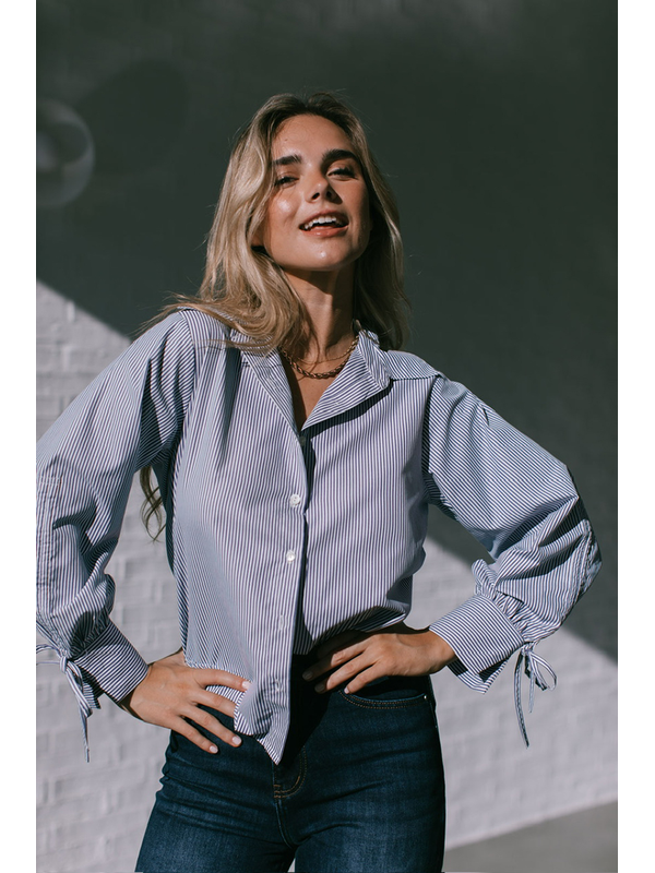 White Poetry Drawstring Sleeve Stripe Shirt