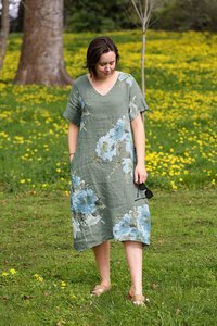AE Luxe V Neck Floral Linen Dress